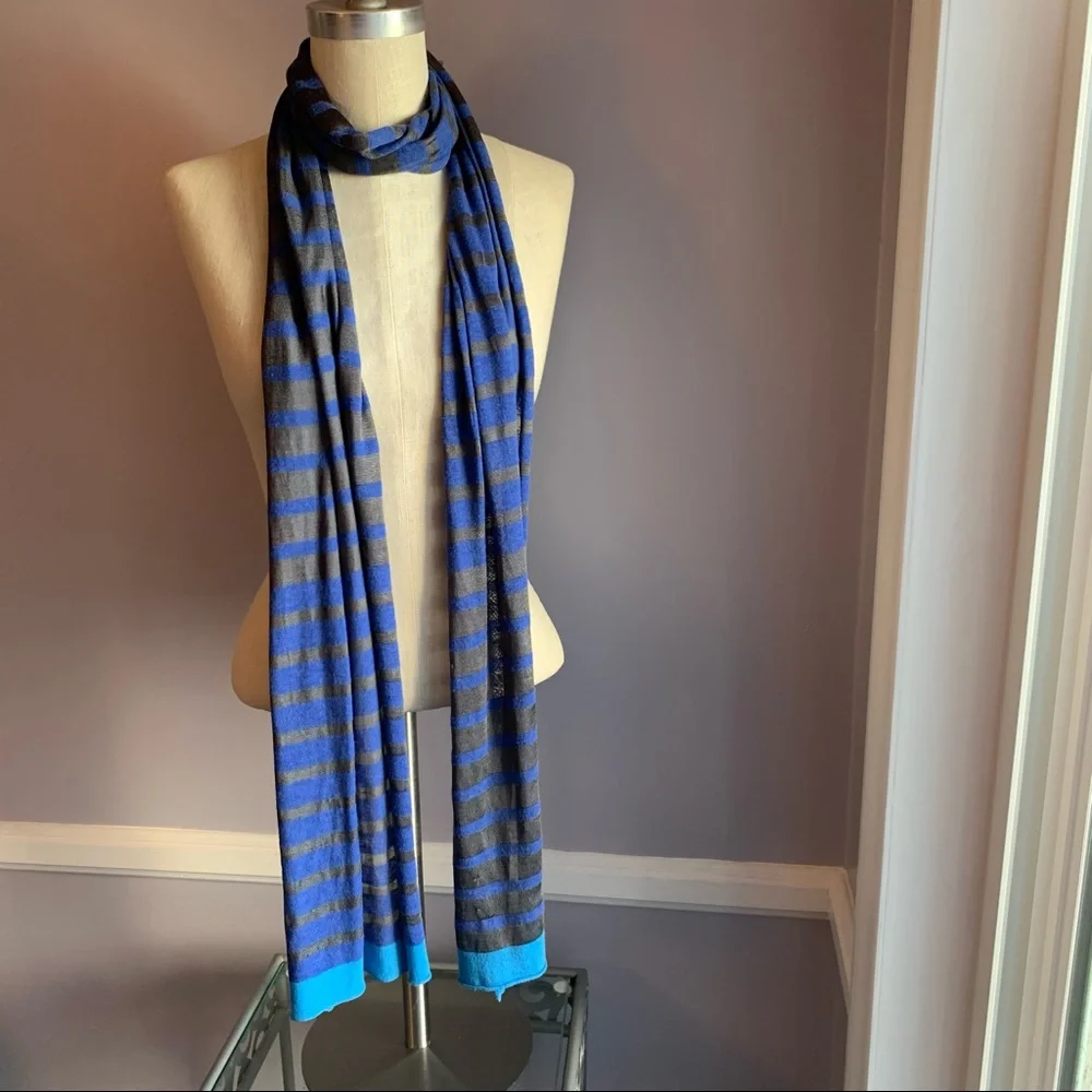 GAP blue stripe scarf & Preview green and black zig zag pattern extra long